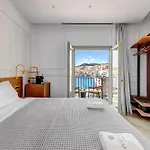 Eclectic Syros B&B 3*