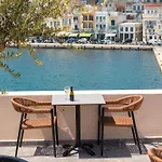 Eclectic Syros 에르무폴리
