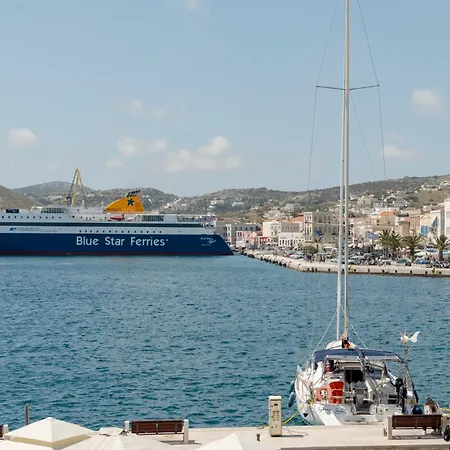 Eclectic Syros Bed & Breakfast Ermoupoli