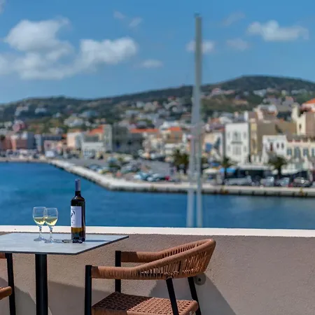 Couette-café Eclectic Syros Ermoúpoli