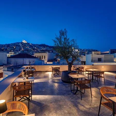 Eclectic Syros Bed & Breakfast *