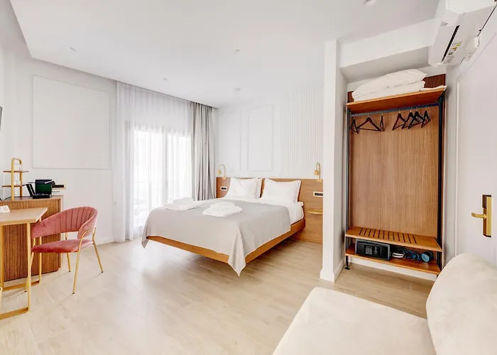 Oda ve Kahvaltı Eclectic Syros Ermoupoli