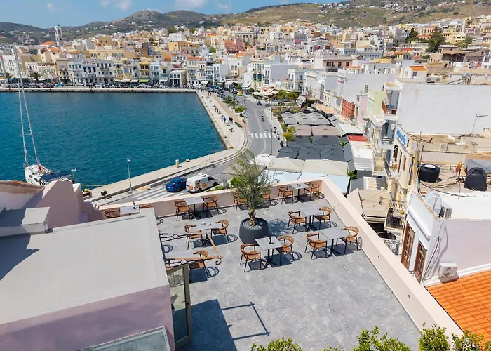 Eclectic Syros 3*
