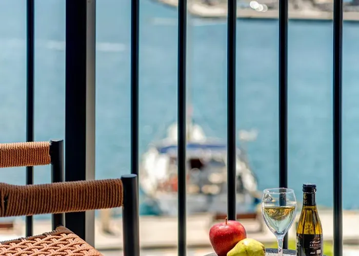 Eclectic Syros Ermoupoli